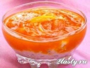 Рецепт Абрикосовый суп с сухариками (фото)