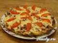 Фото Картофельная пицца с ветчиной на сковороде