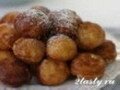 Фото Пончики с орехами и вишней
