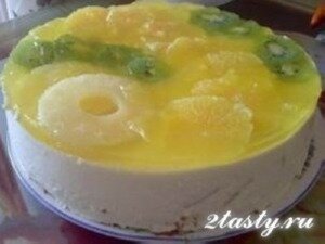 Рецепт Творожный холодный торт с фруктами в желатине (фото)